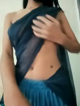 Raya-Moni live sex cam