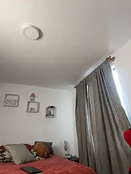 Ezzio_Scolaro live sex cam