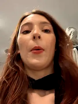 LilluKatten live sex cam