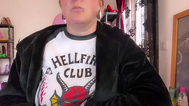 kisicaxx live sex cam