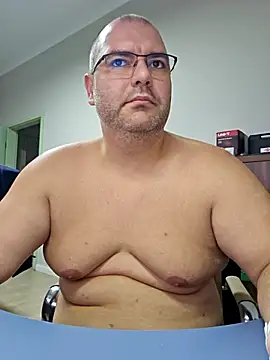 Andrew1900529 live sex cam