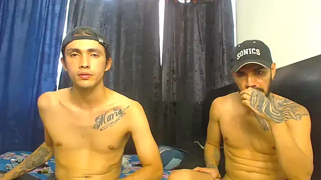 Hot_Sharks_ live sex cam