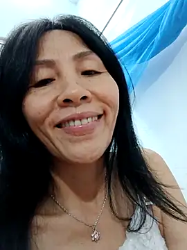 Hana_67 live sex cam