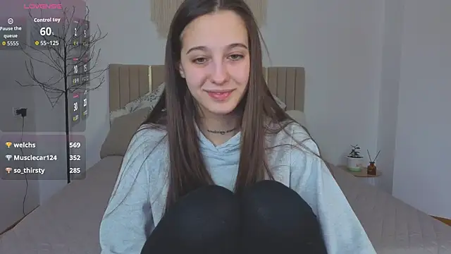 Little_cherryy__ live sex cam