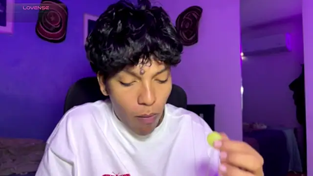 Xander_bonnet1 live sex cam