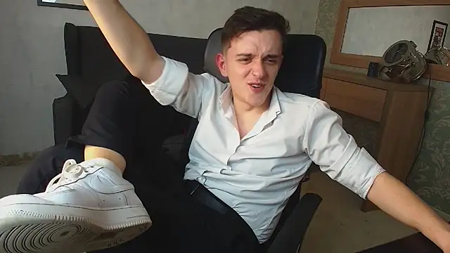 FelixStarkk live sex cam