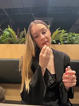 SashaCatt live sex cam