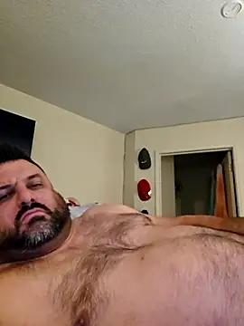 Roddog18 live sex cam