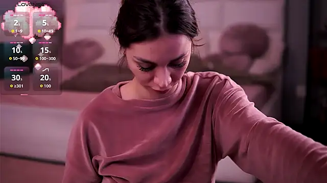 FlirtyFawn live sex cam