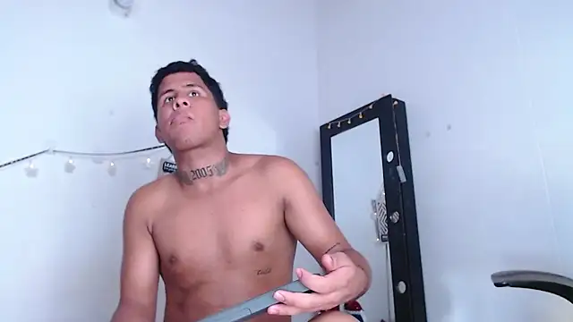 Dylan_horny live sex cam