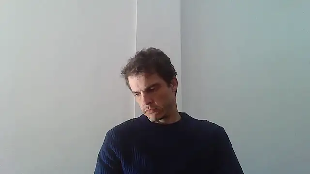 HeteroOli live sex cam