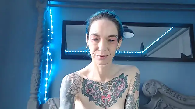 RavenryderUK live sex cam