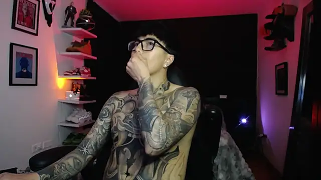 jung_dragon live sex cam