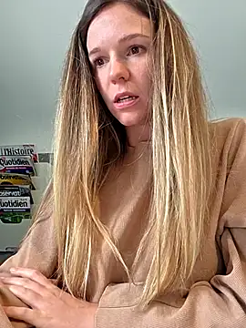 lucie_mehott live sex cam