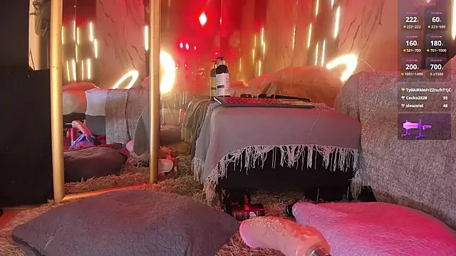 BritannyClaire live sex cam