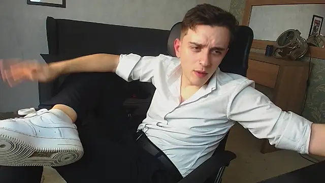 FelixStarkk live sex cam