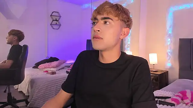 JustinCastiblanco live sex cam