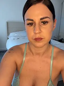 AshleyJayUK live sex cam