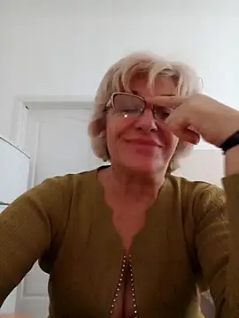 52MiaLove02 live sex cam