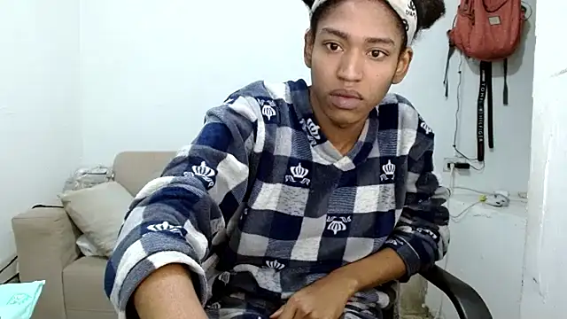 angelamarie1 live sex cam