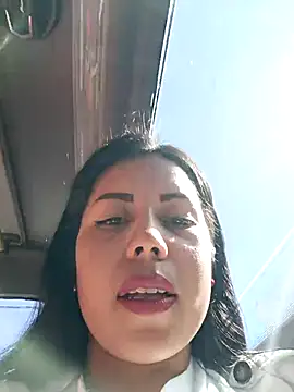 _andrea30 live sex cam