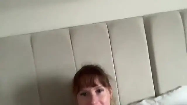 redheadrosie69 live sex cam