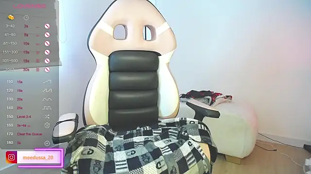 meedussa_20_ live sex cam