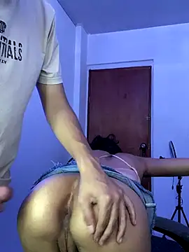 RoomExotic11 live sex cam