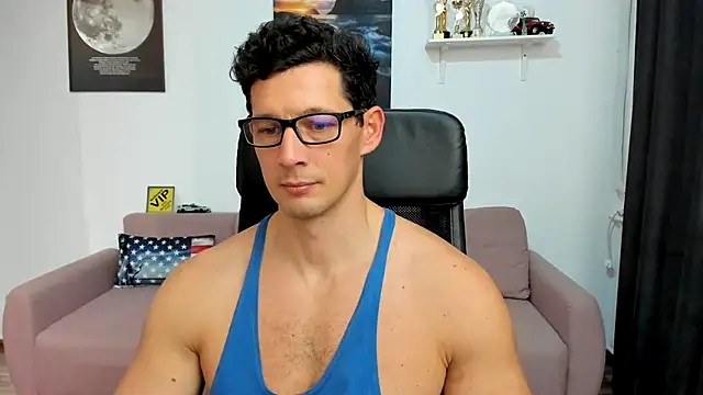 BrutusK08 live sex cam