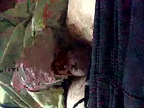 FlungBergenia live sex cam