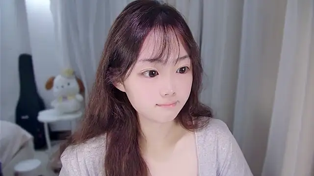 YUANYUAN-A live sex cam