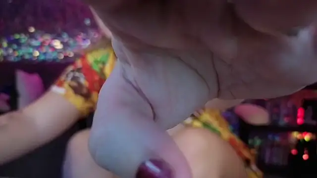 lucyallen4201 live sex cam