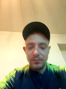 Crevette311 live sex cam