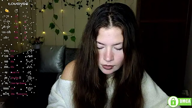 Alicia_redfollow live sex cam