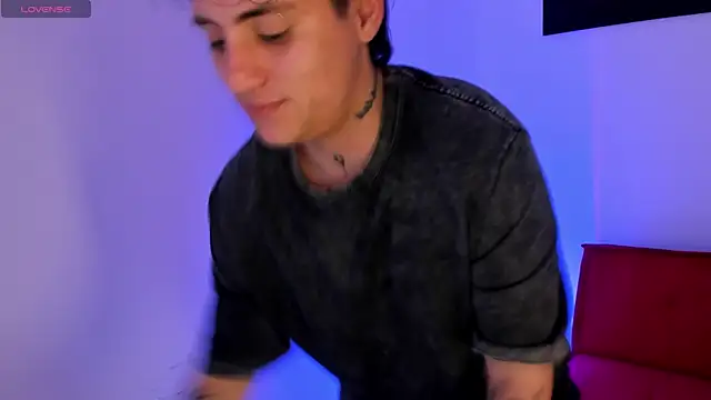 PeytonBox live sex cam