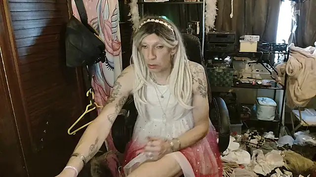 Ombeline1 live sex cam