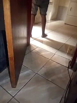 El-ChappoManjera live sex cam