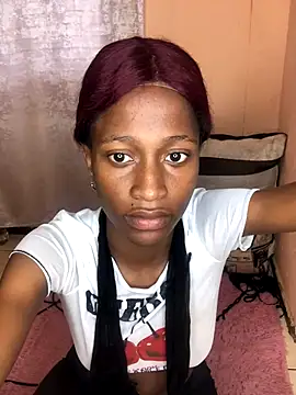 Caramel102004 live sex cam