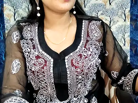 Aarvi_Arora live sex cam