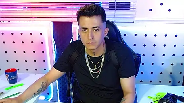 Darko0717 live sex cam