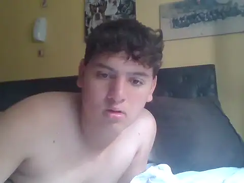 Myboy0020 live sex cam