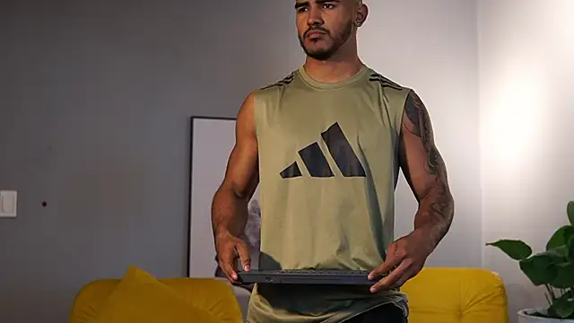 Reik_Vonn live sex cam