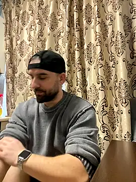 Lover_boy_89 live sex cam