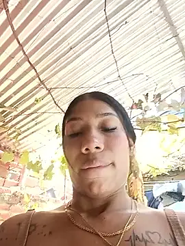 Rous-squir live sex cam