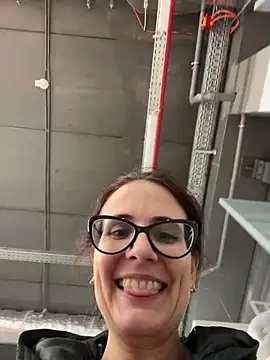 NataKitten live sex cam