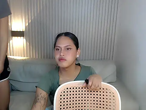 TaniaCum live sex cam