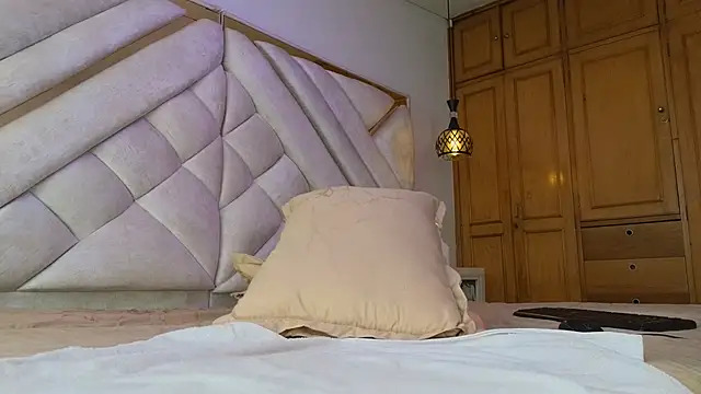 sayronvg live sex cam