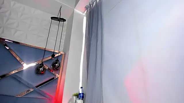 Lucii_fer_ live sex cam