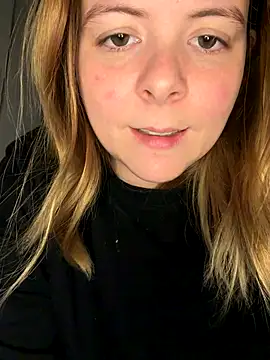 Nina_blain live sex cam