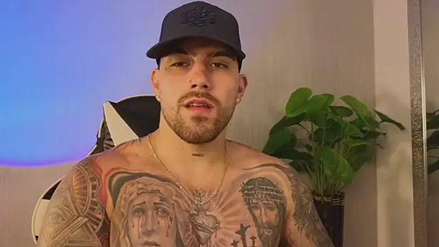 Ades_Lowe live sex cam